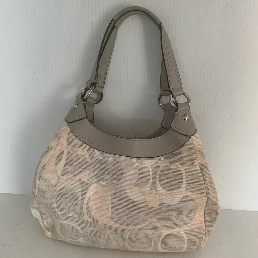Coach vintage gray & peach fabric signature hobo purse - Picture 5 of 13